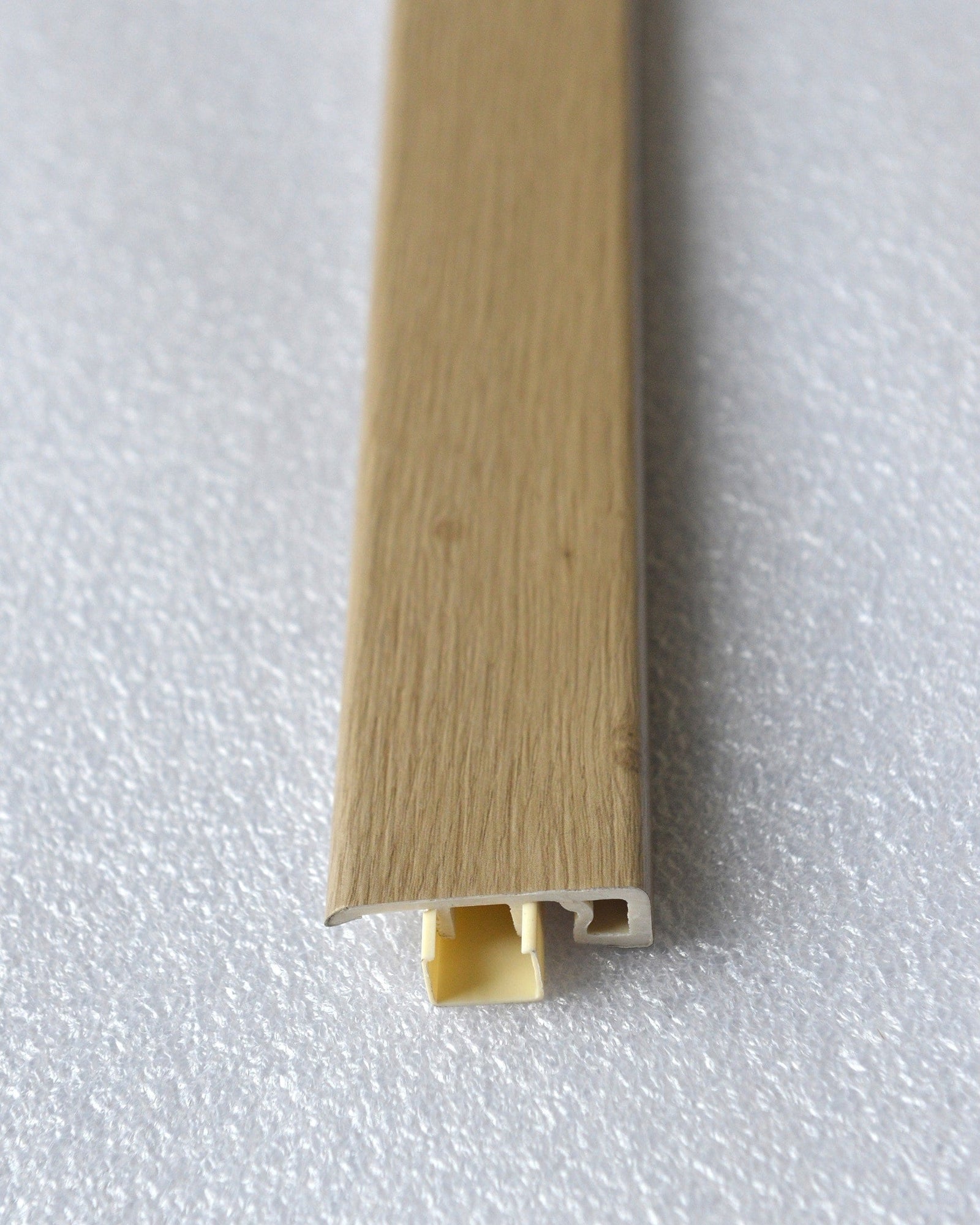 Vinyl Moldings - Ultimate Collection - Oak Natural