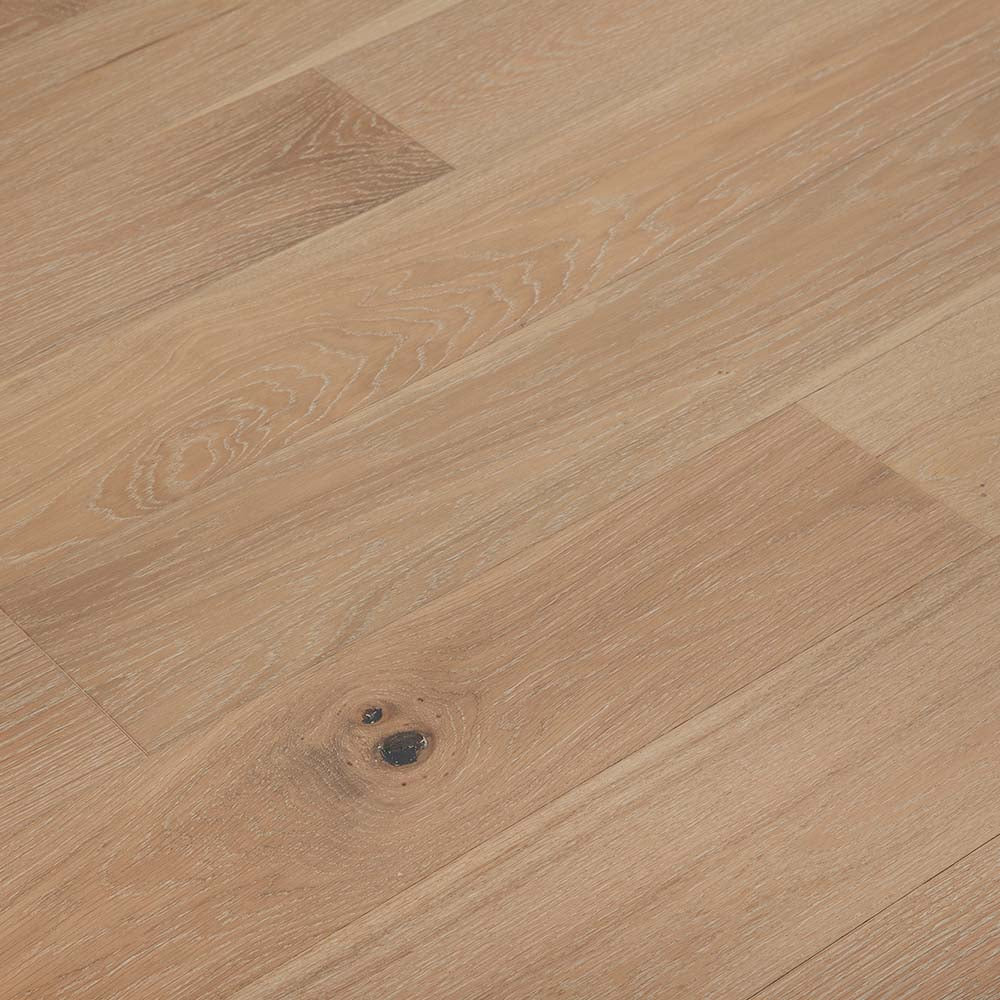 Engineered Hardwood Oak Advantage Collection