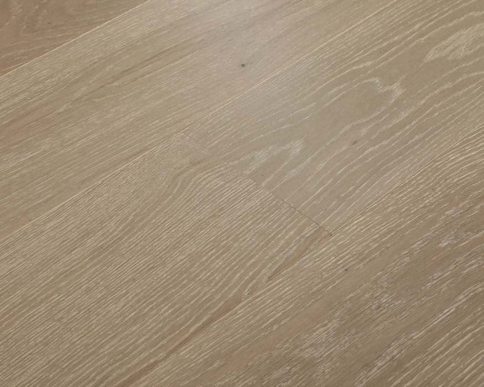 Oak Superior 7.5in Oak Engineered Hardwood Flooring 1