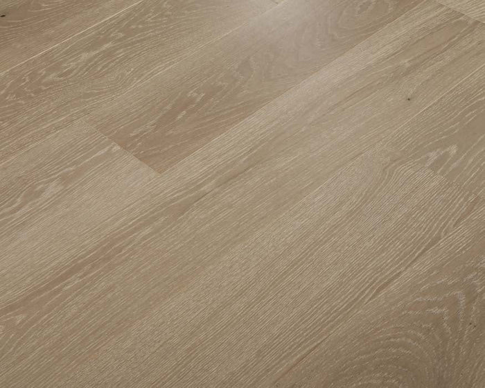 Oak Superior 7.5in Oak Engineered Hardwood Flooring 3
