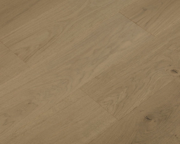 Grand Width 9.5in White Oak Engineered Hardwood Flooring 1