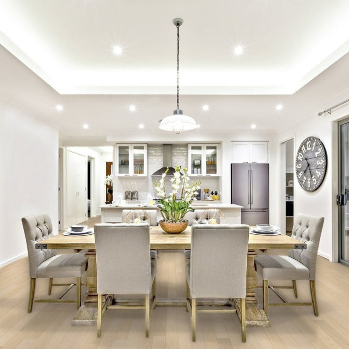 Canadian White Oak Solid Hardwood Flooring 2